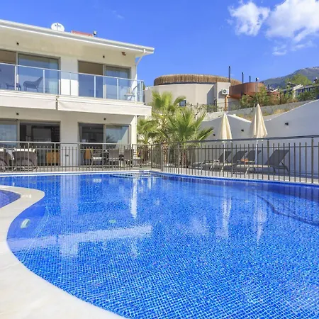 Skylife Villa *