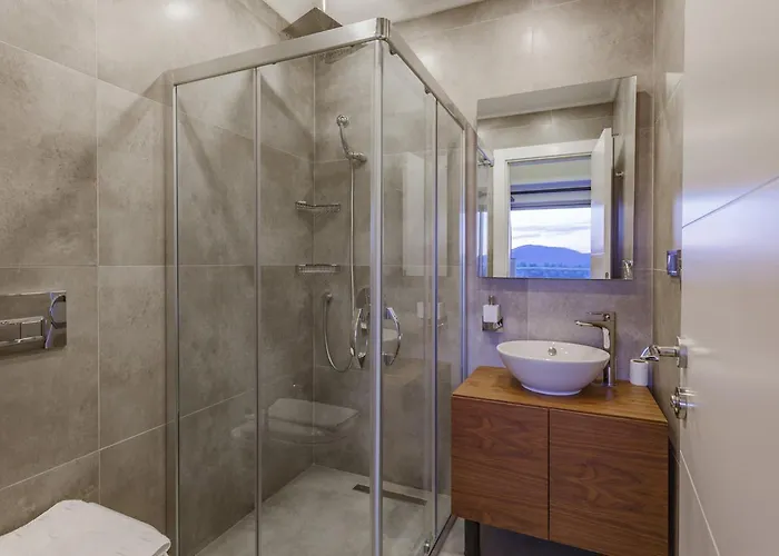 Skylife Villa
